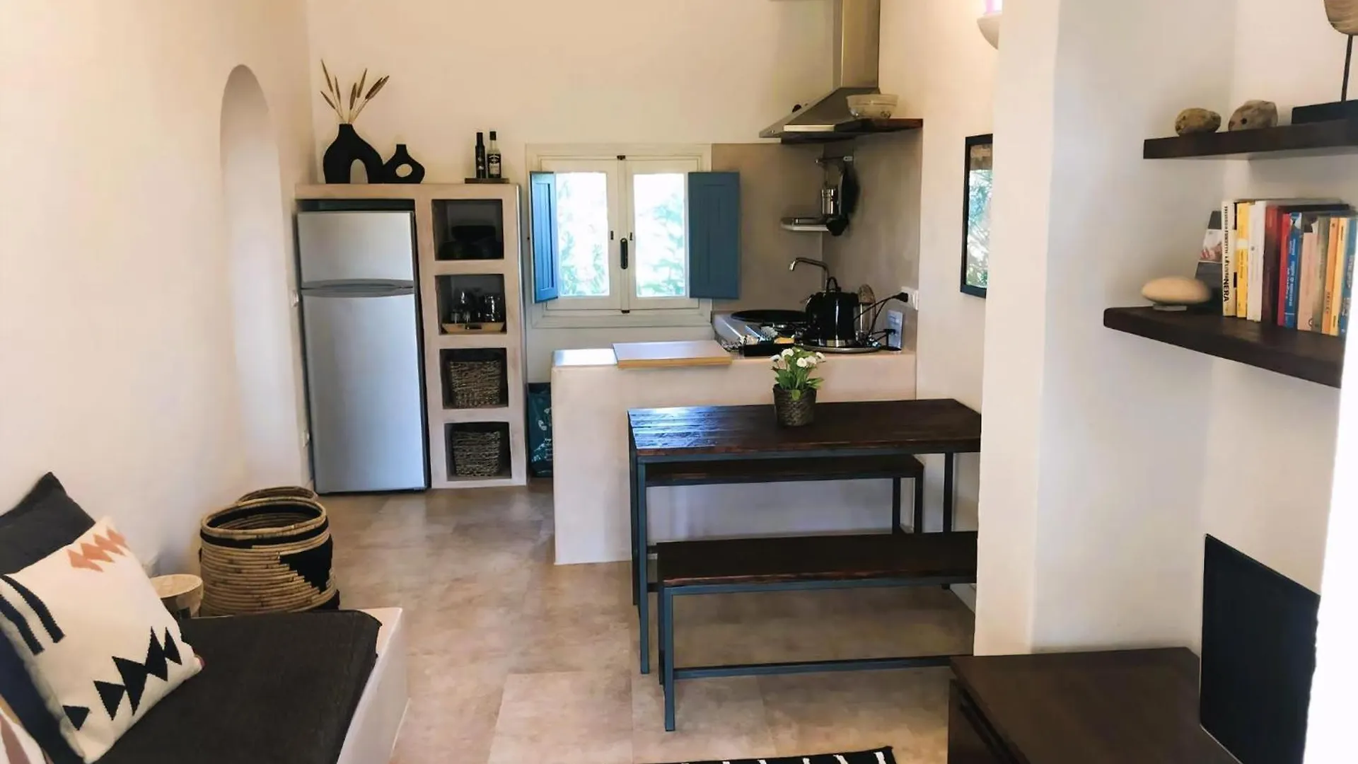 Apartment Stammes Suite Pantelleria Italy